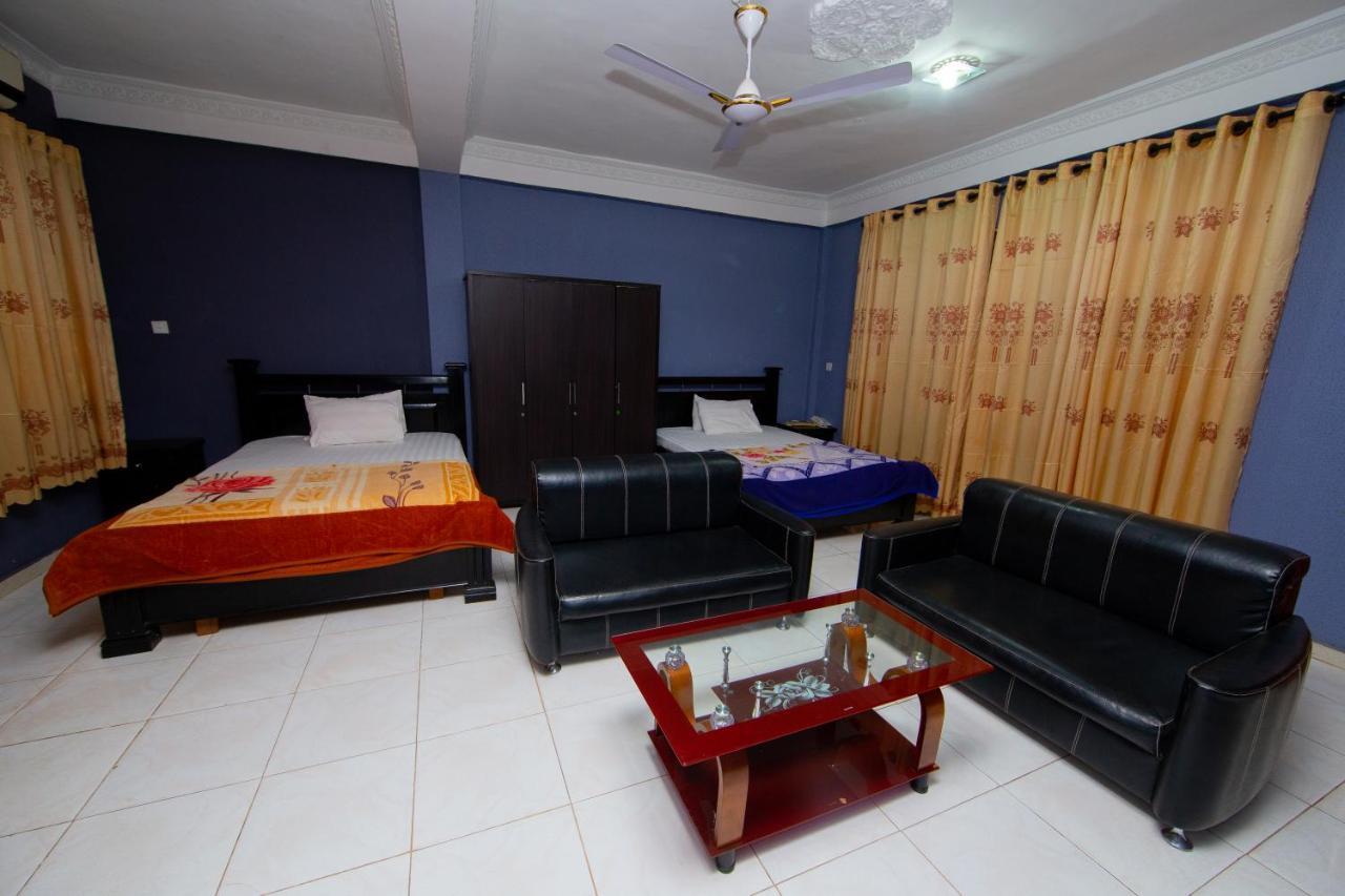 Pemicsa Hotel Accra Spintex Exterior photo