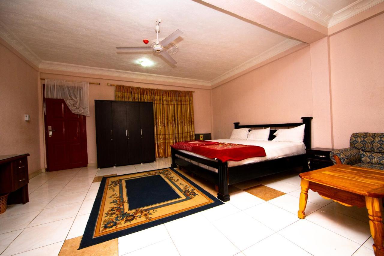 Pemicsa Hotel Accra Spintex Exterior photo