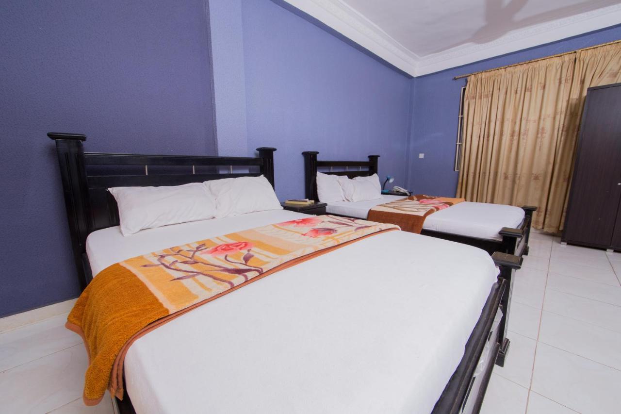Pemicsa Hotel Accra Spintex Exterior photo